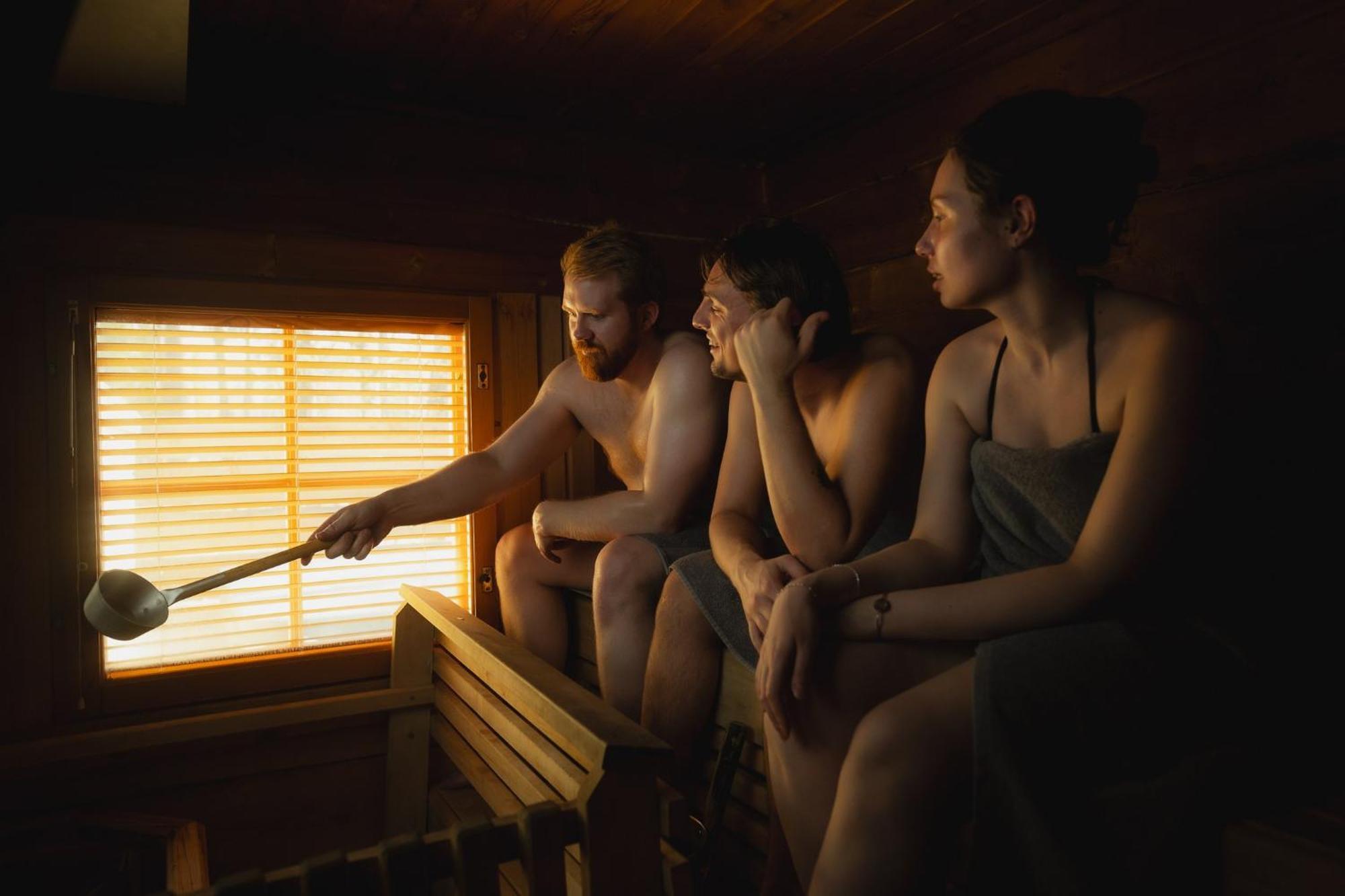 Vaattunki Wilderness Resort ロヴァニエミ エクステリア 写真
